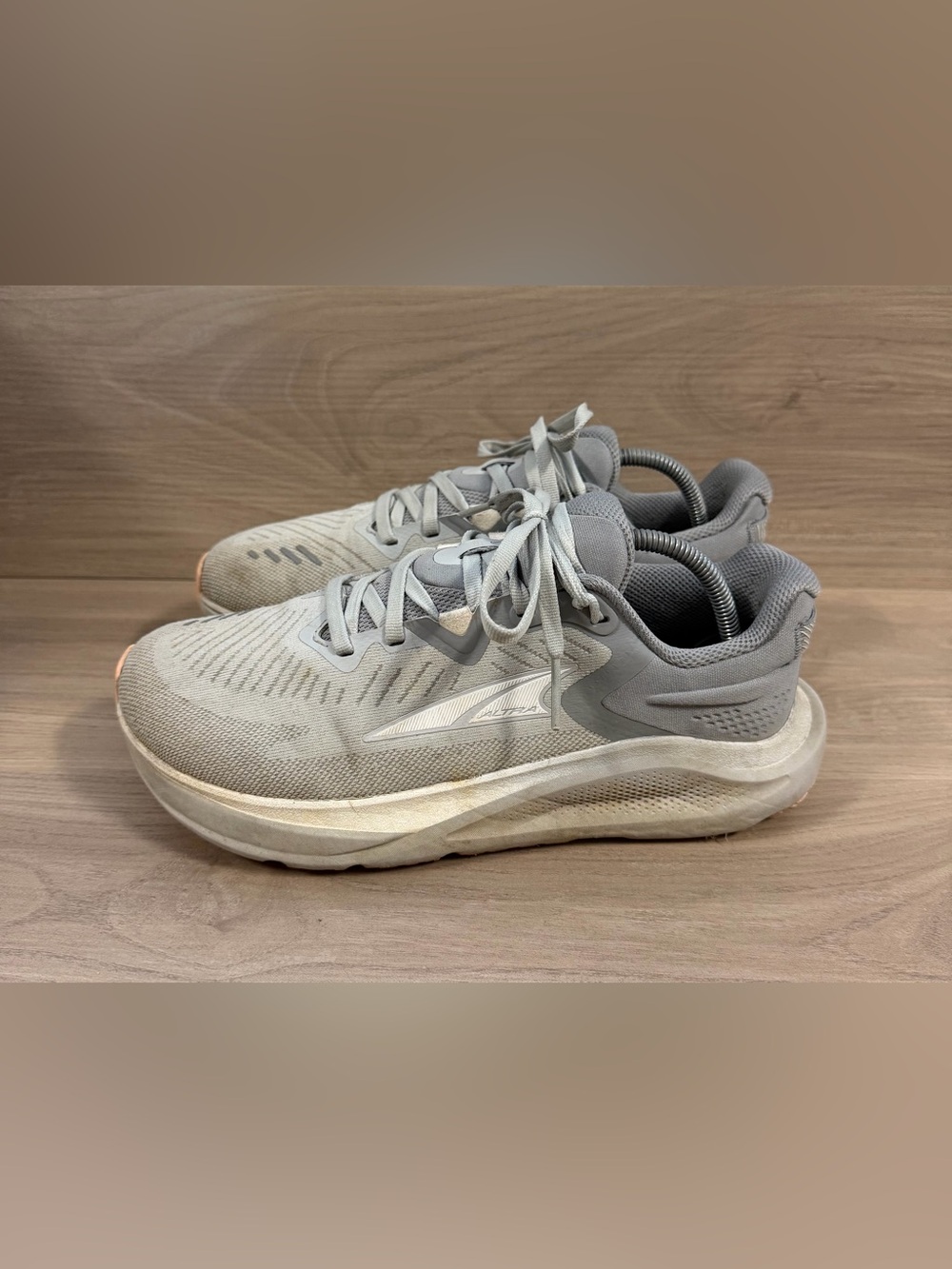 Altra Paradigm 8 Womens 8.5 Wide Gray Running Shoes AL0A85RQ220 Sneakers